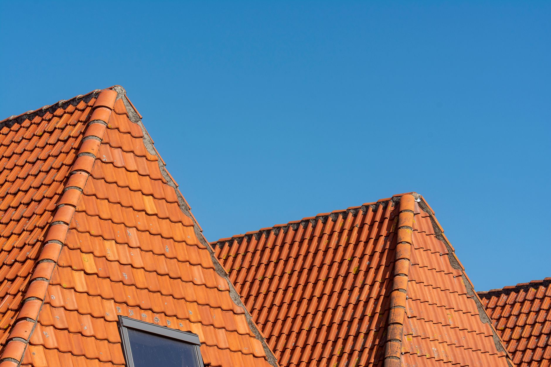 Why New York roofers lose storm work to whoever ranks first